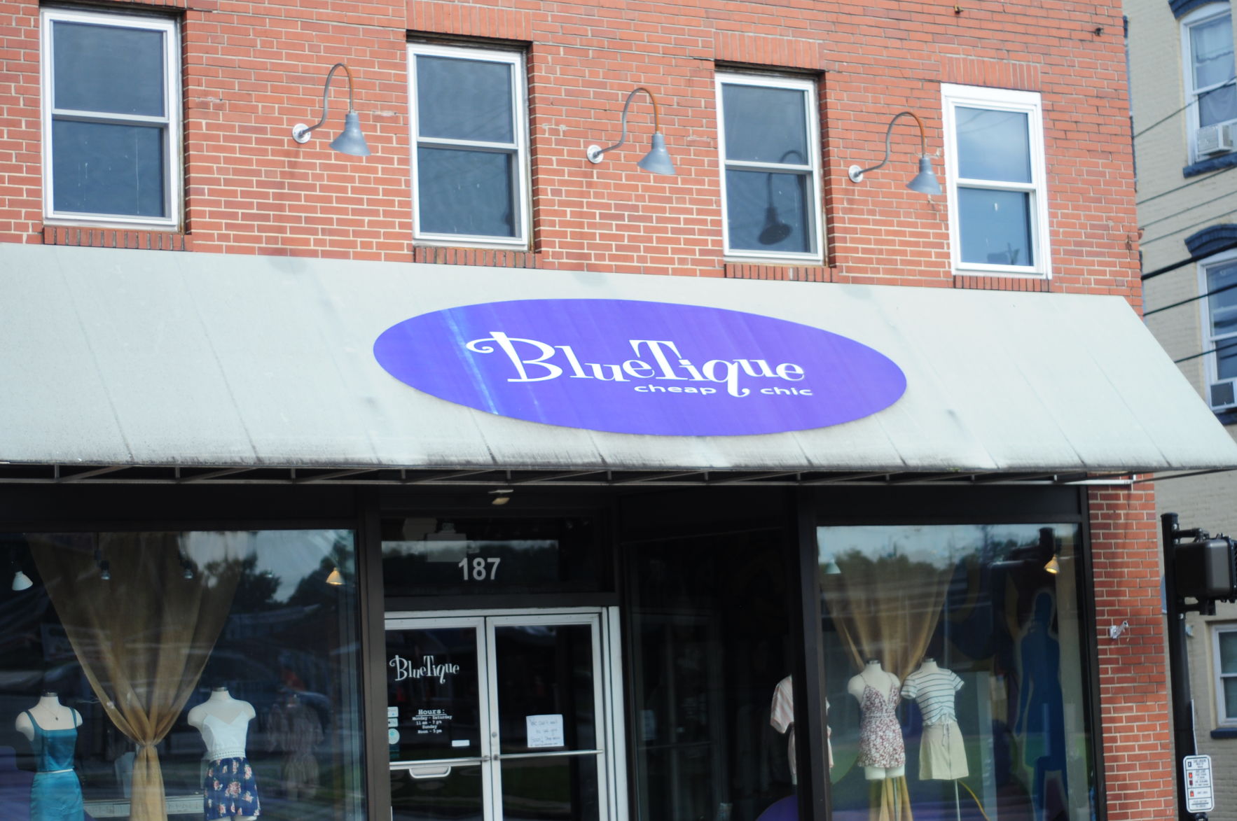 Bluetique storefront